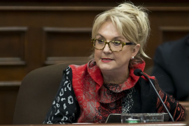 La conseillère Diane Délisle estime que les Sherbrookois s'habitueront à l'utilisation de l'expression Sherbylove et croit même que le mot pourrait devenir une marque de commerce de la ville. ARCHIVES, LA TRIBUNE