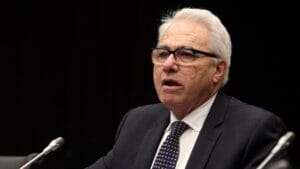 Raymond Théberge, Commissaire aux langues officielles